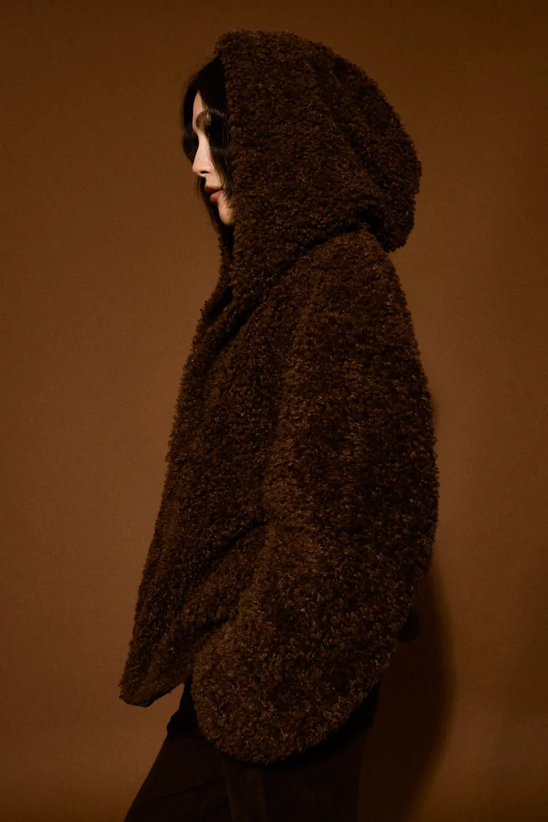 Doe：Molly - Teddy Bear Coat