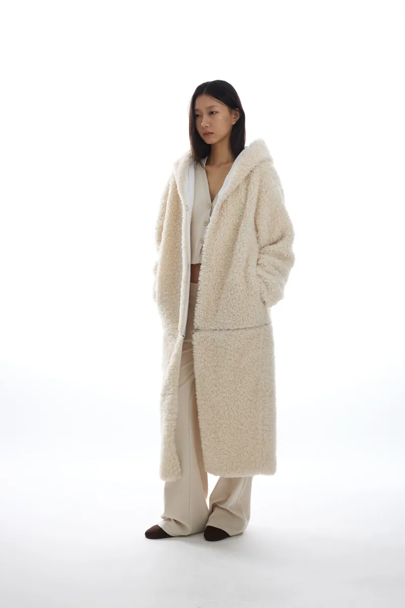 Doe：Molly - Teddy Bear Coat