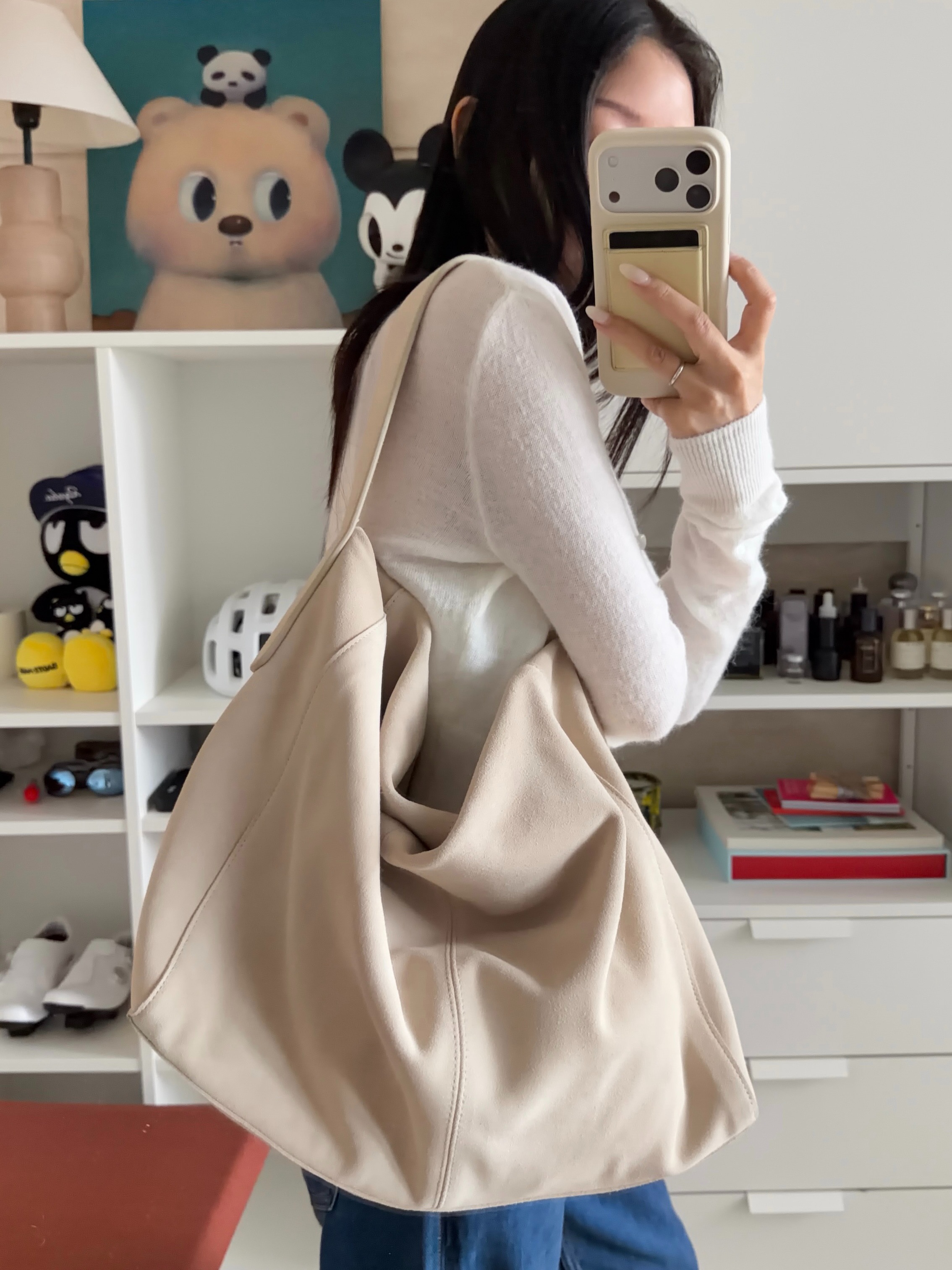 2026.09 Suede Carryall Tote 麂皮托特包
