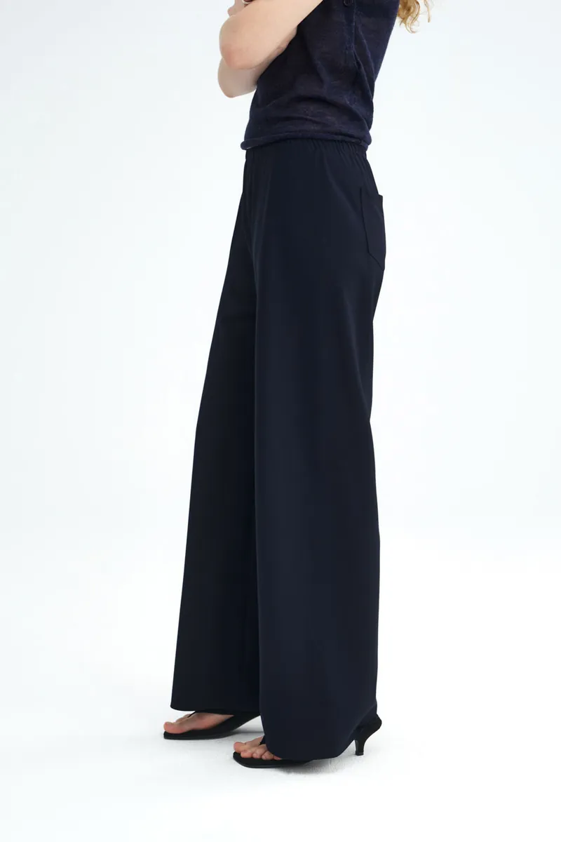 Everyday 3D Side-Seamless Pants