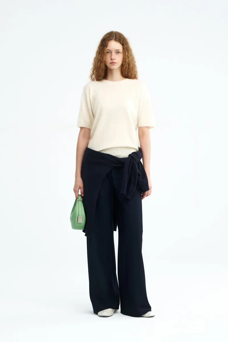 100% Cashmere Crew-Neck Short-Sleeve Sweater