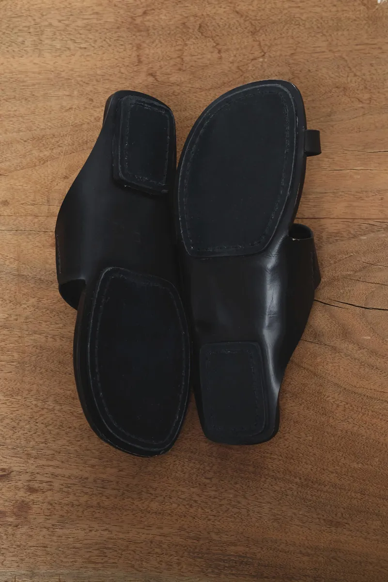 [春夏新品預訂] Leather Thong Sandals