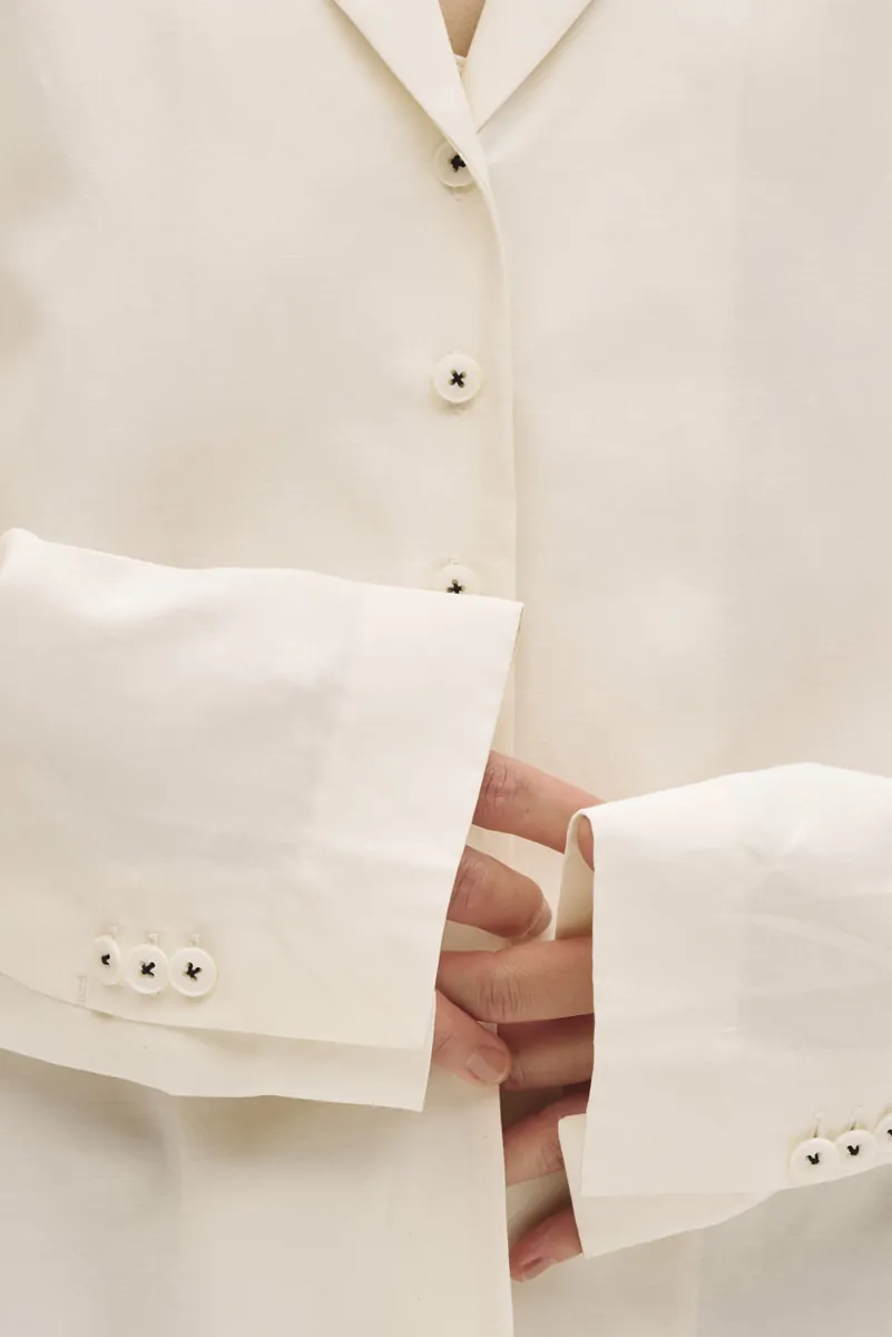 [春夏新品預訂] Satin Shirts Jacket