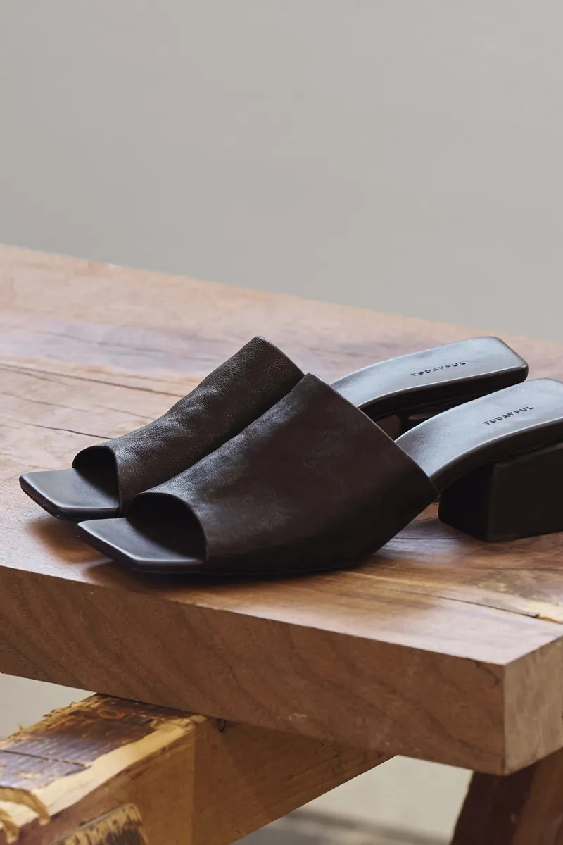[PRE-ORDER] Slide Leather Sandals