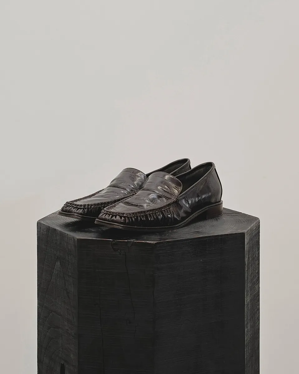 Squaretoe Gather Loafers