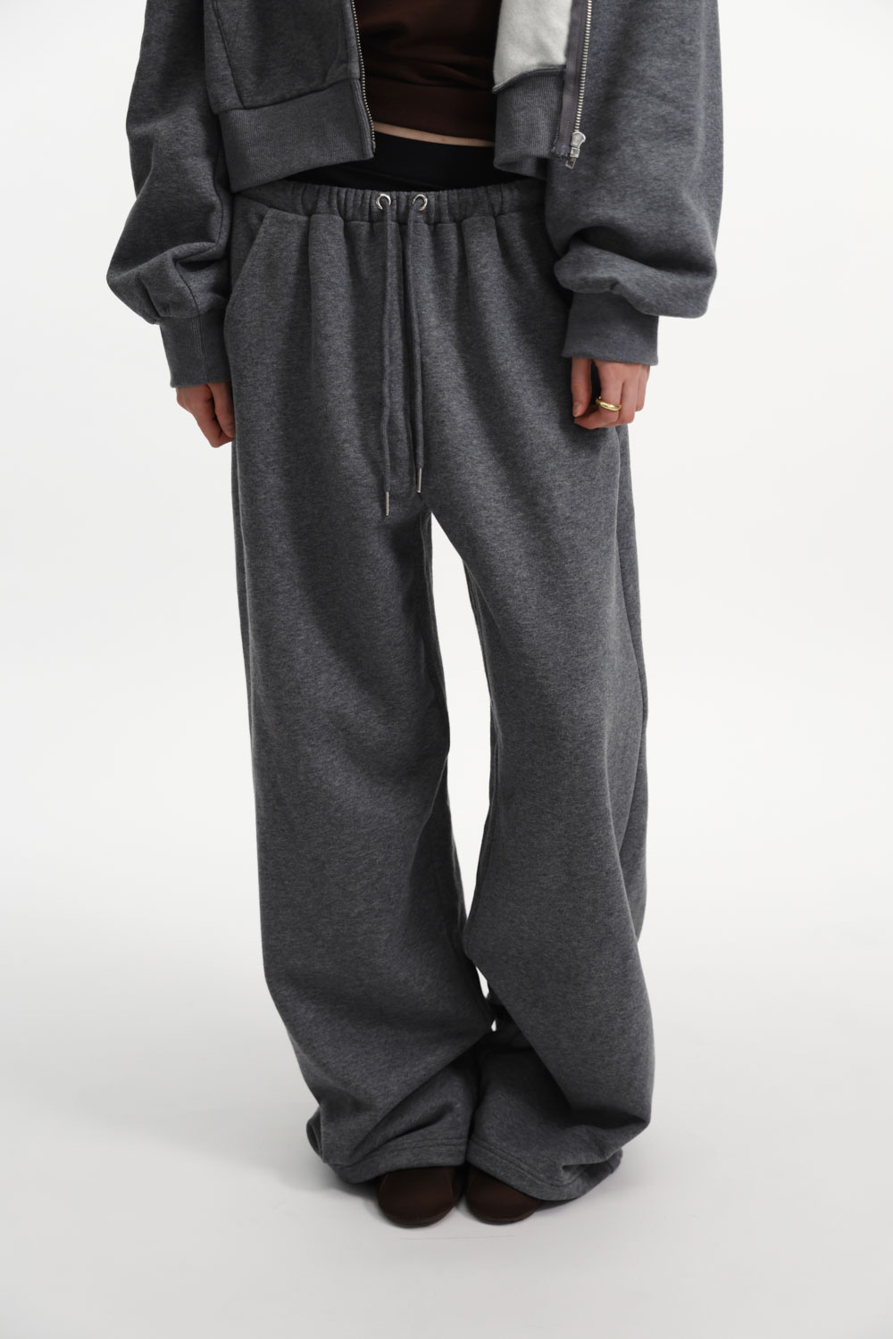 Studio Doe - Fleece Drawstring Sweatpants