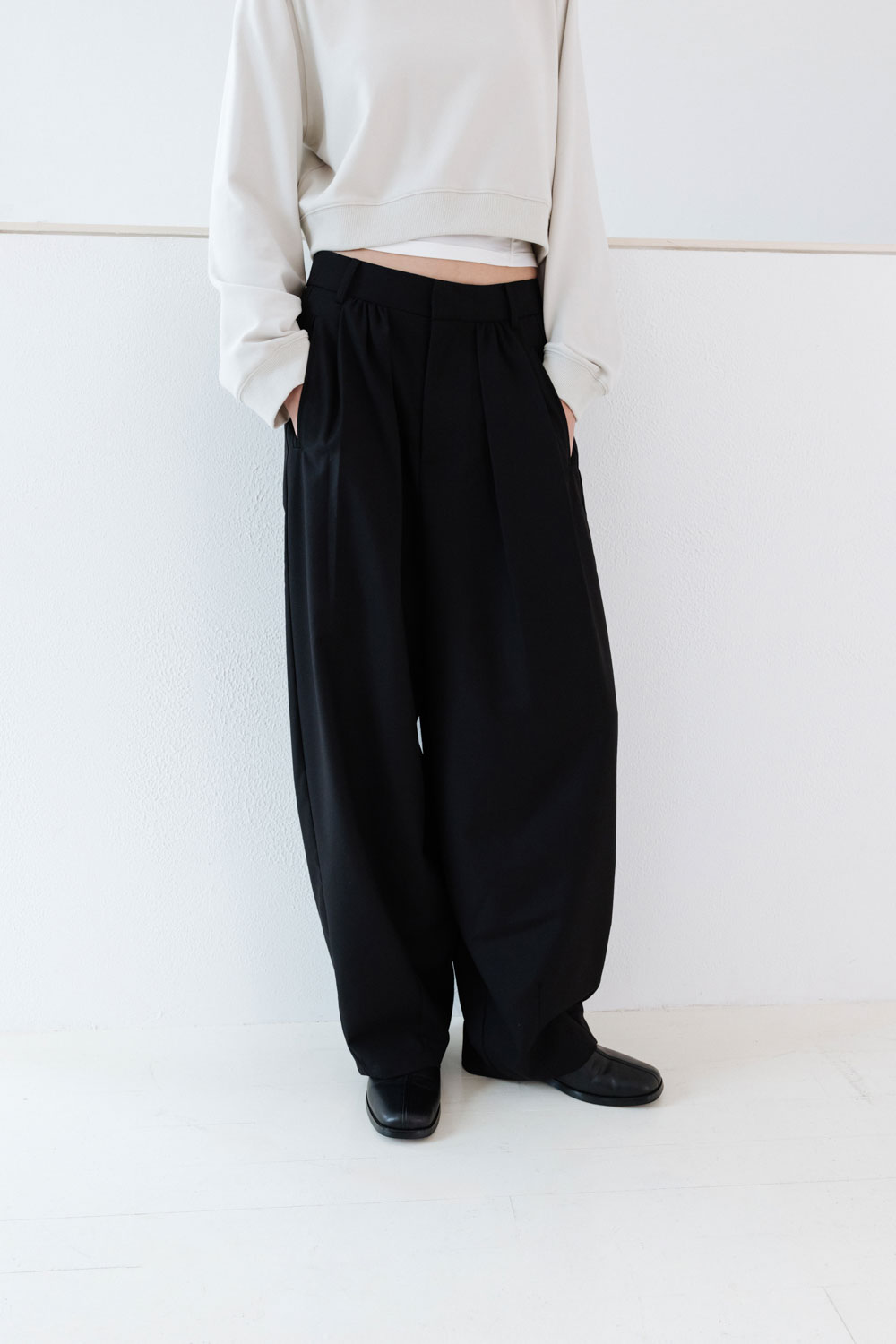 Studio Doe - Gender Free Airy Structured Suit Pants (W) 