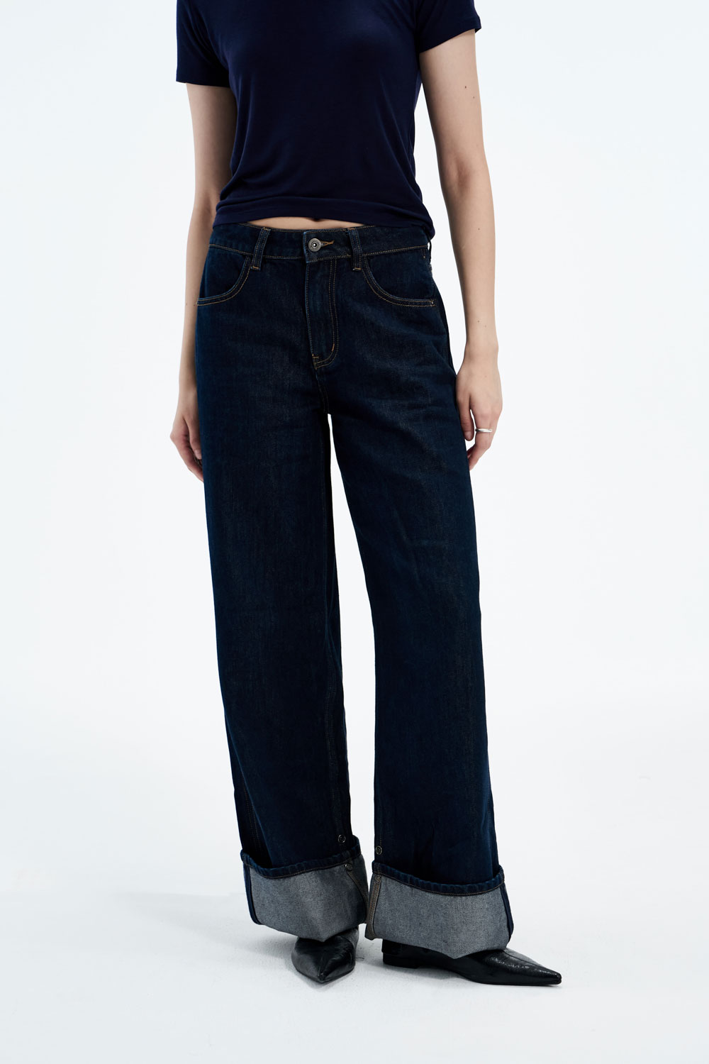 Studio Doe - Two-Stage Cuffed Denim Pants