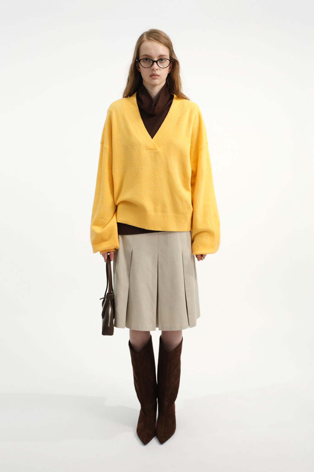 Studio Doe - V-neck Wide Sleeve Sweater