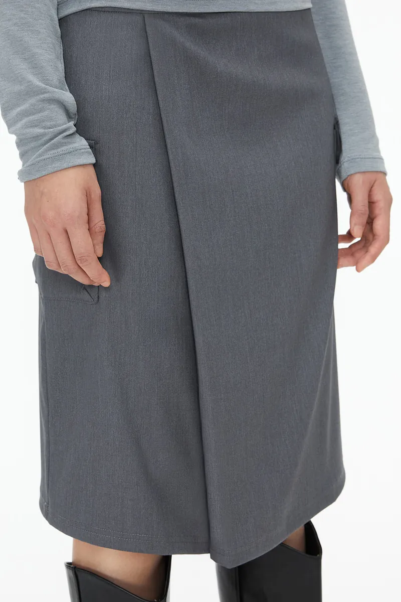 Studio Doe - Structured Pleated Knee-Length Skirt