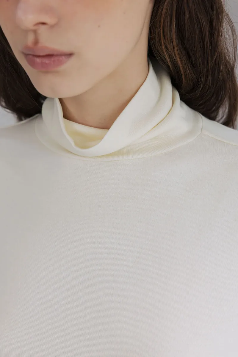 Studio Doe - Puff-sleeve Turtleneck Pullover
