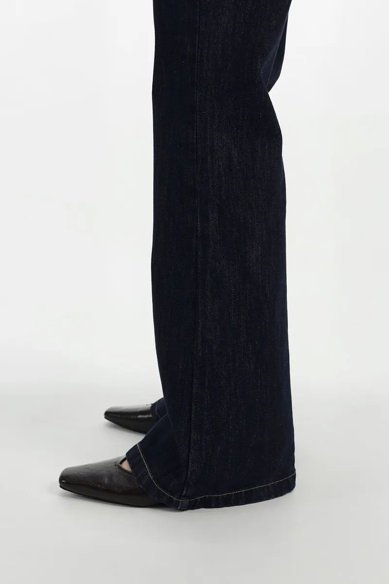 Studio Doe - Smart Fit Flare Denim Pants