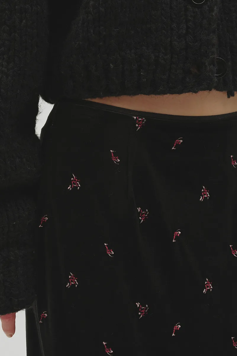 [PRE-ORDER] TODAYFUL - Petit Flower Velour Skirt