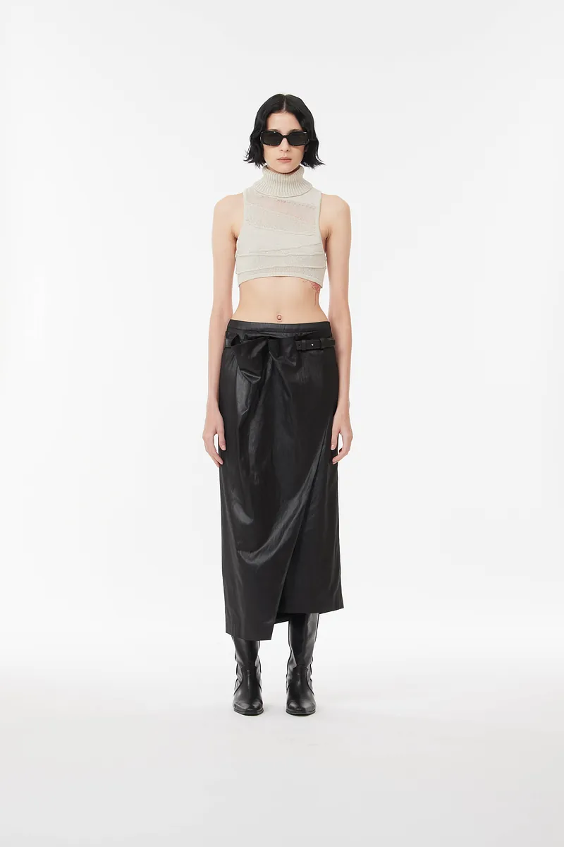 MN - High Neck Knitted Crop Top