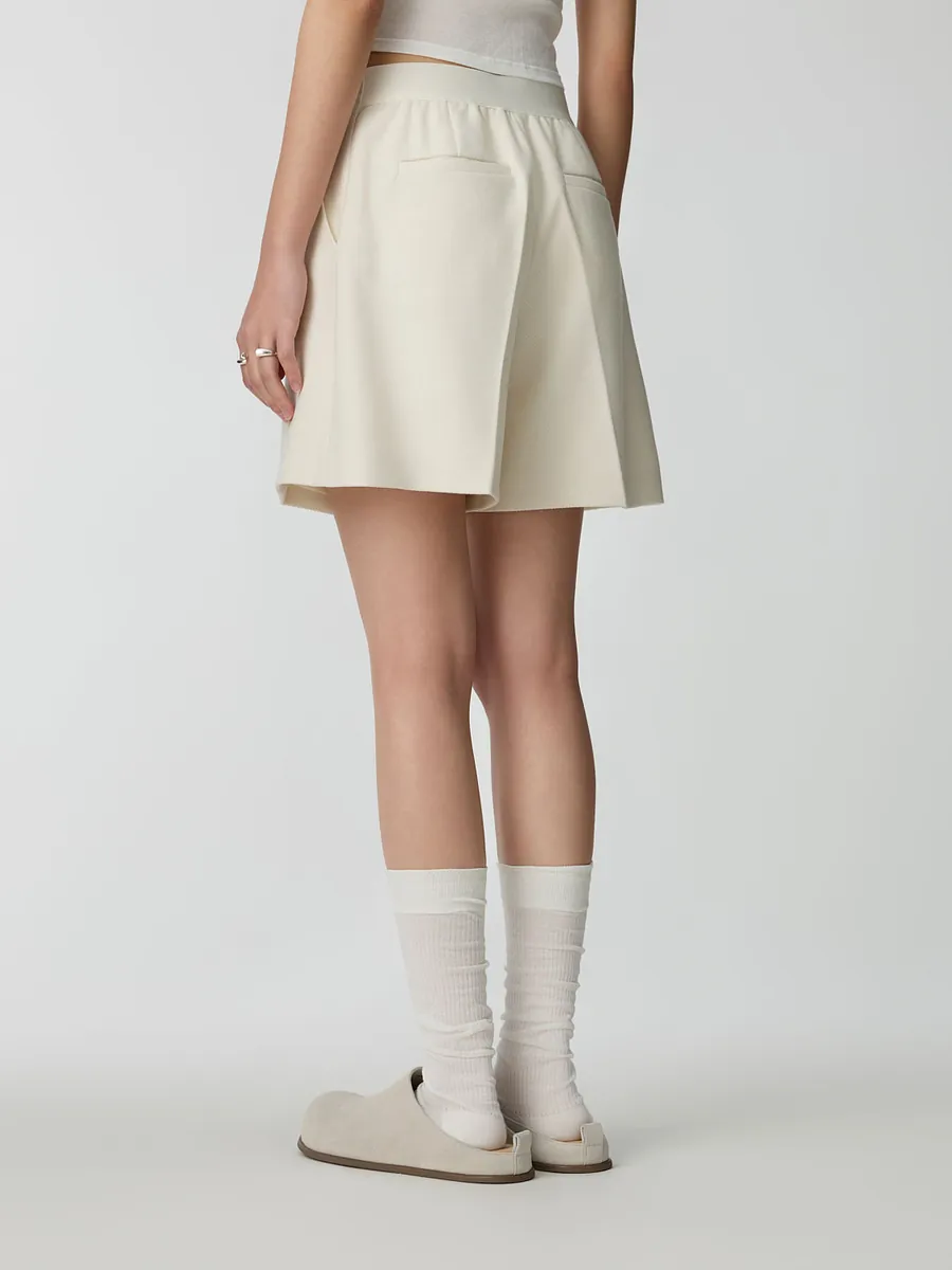 Studio Doe - Textured Stretch Knee-Length Trousers