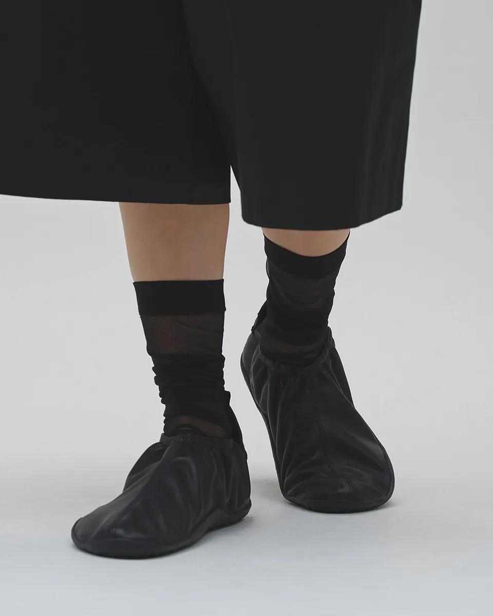 [秋季新品預訂] Vibramsole Leather Mockshoes