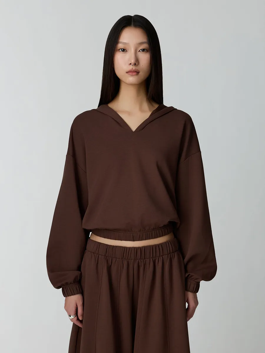 Studio Doe - Doe：Molly Deep V-Neck Cropped Hoodie