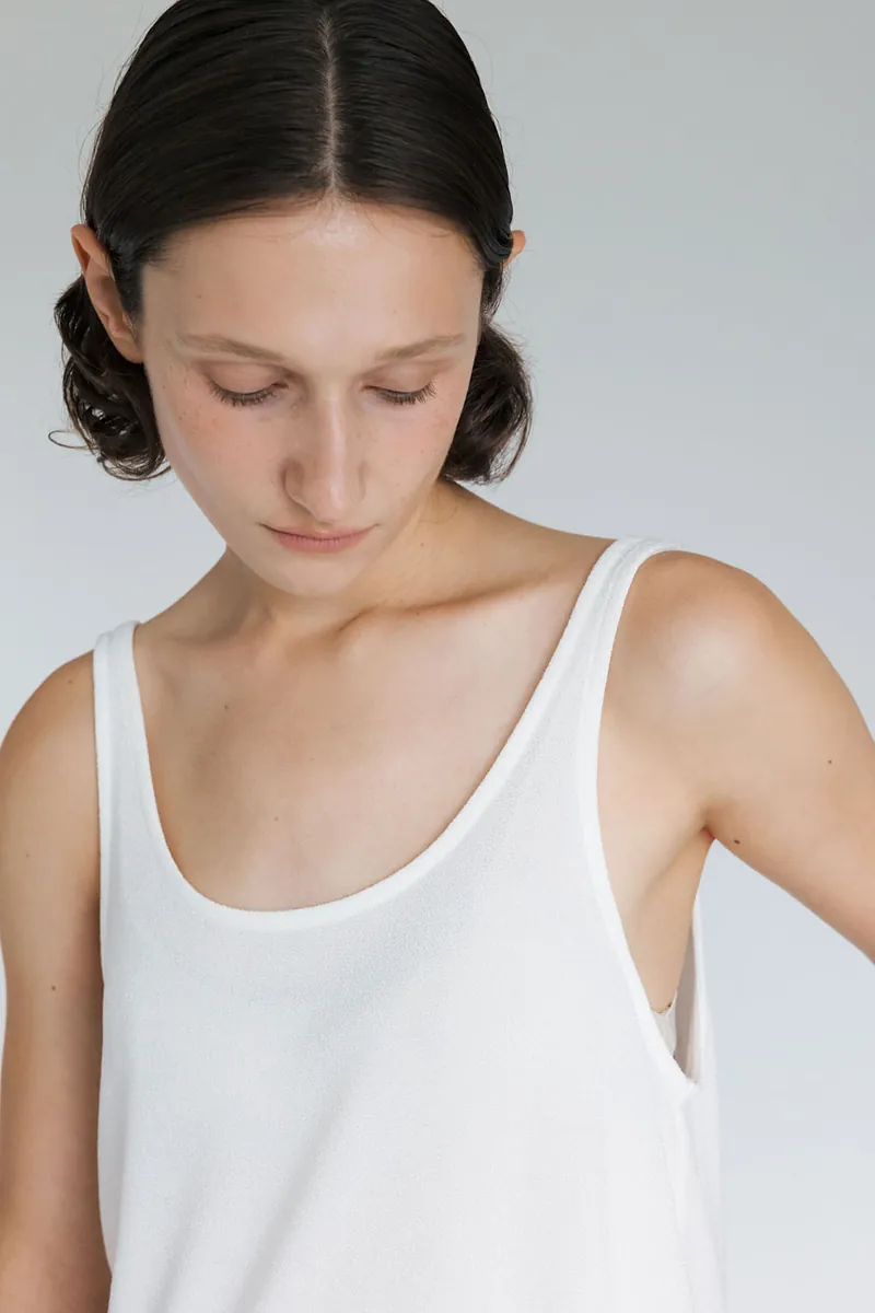 Studio Doe - U-neck Long Tank Top