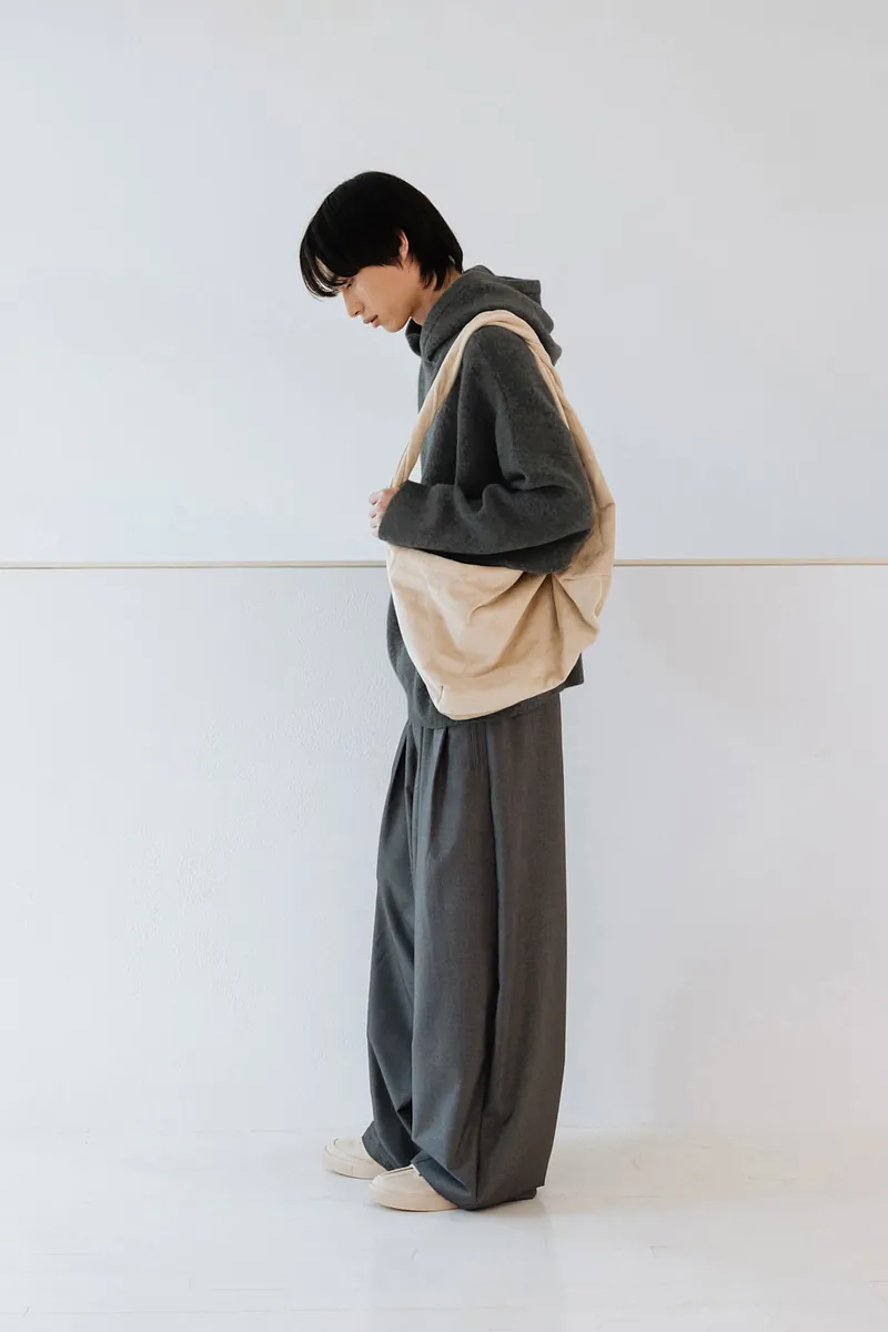 Gender Free 輕絨連帽針織毛衣(男)