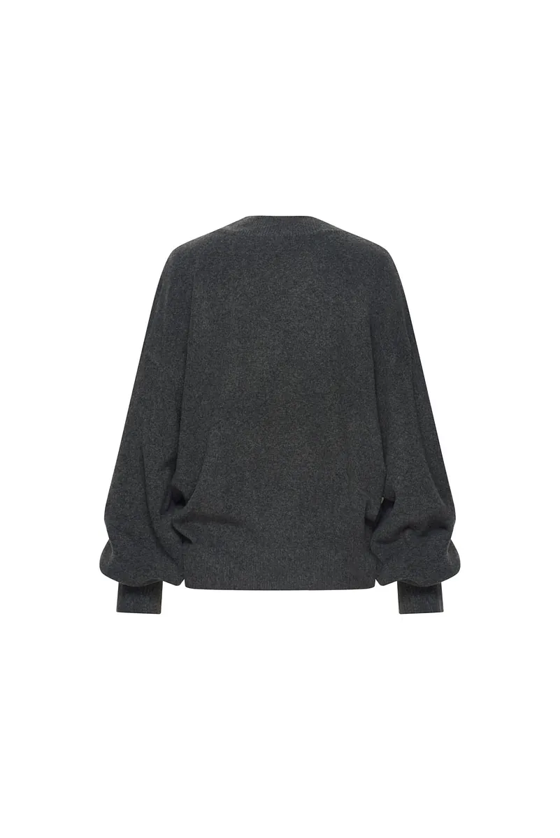 Studio Doe - Narrow V-Neck Wide Sleeve Sweater