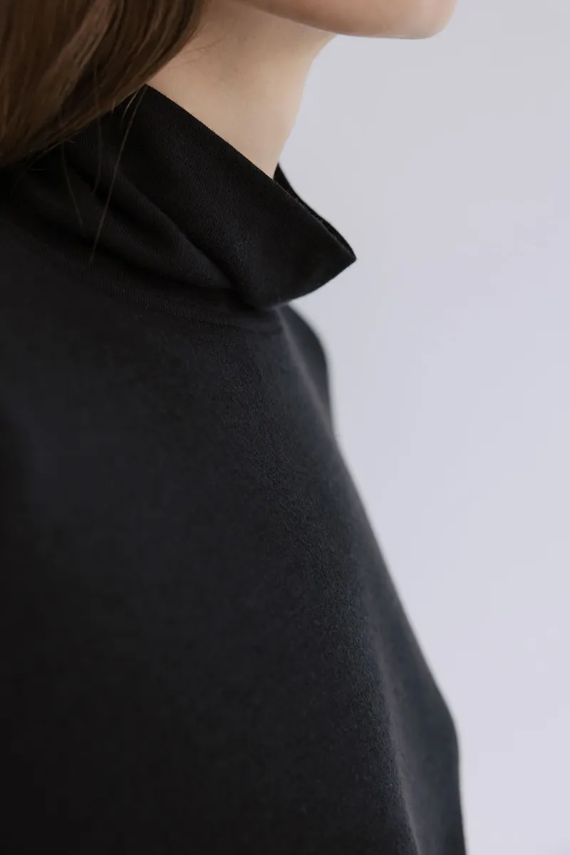 Studio Doe - Puff-sleeve Turtleneck Pullover