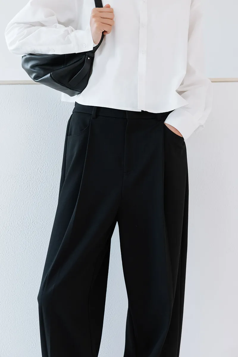 Studio Doe - Gender Free Wool-like Tuck Trousers