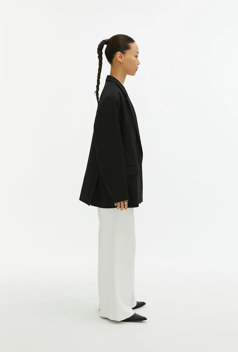 Studio Doe - Classic Gender Free Single-Breasted Oversized Blazer