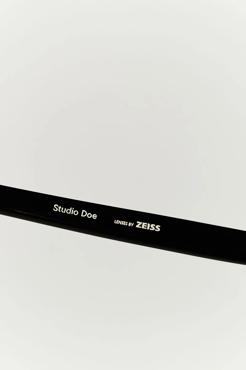 Studio Doe - DAYFORM BLUE with ZEISS Lenses