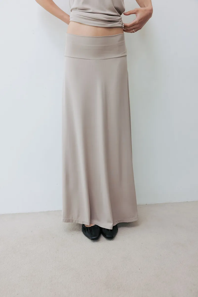 Studio Doe - Wide Waistband Relaxed Flared Skirt
