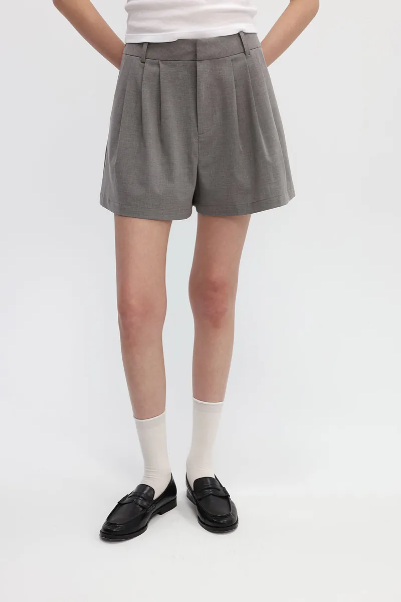 Studio Doe - Gender Free Three-tuck Short Pants