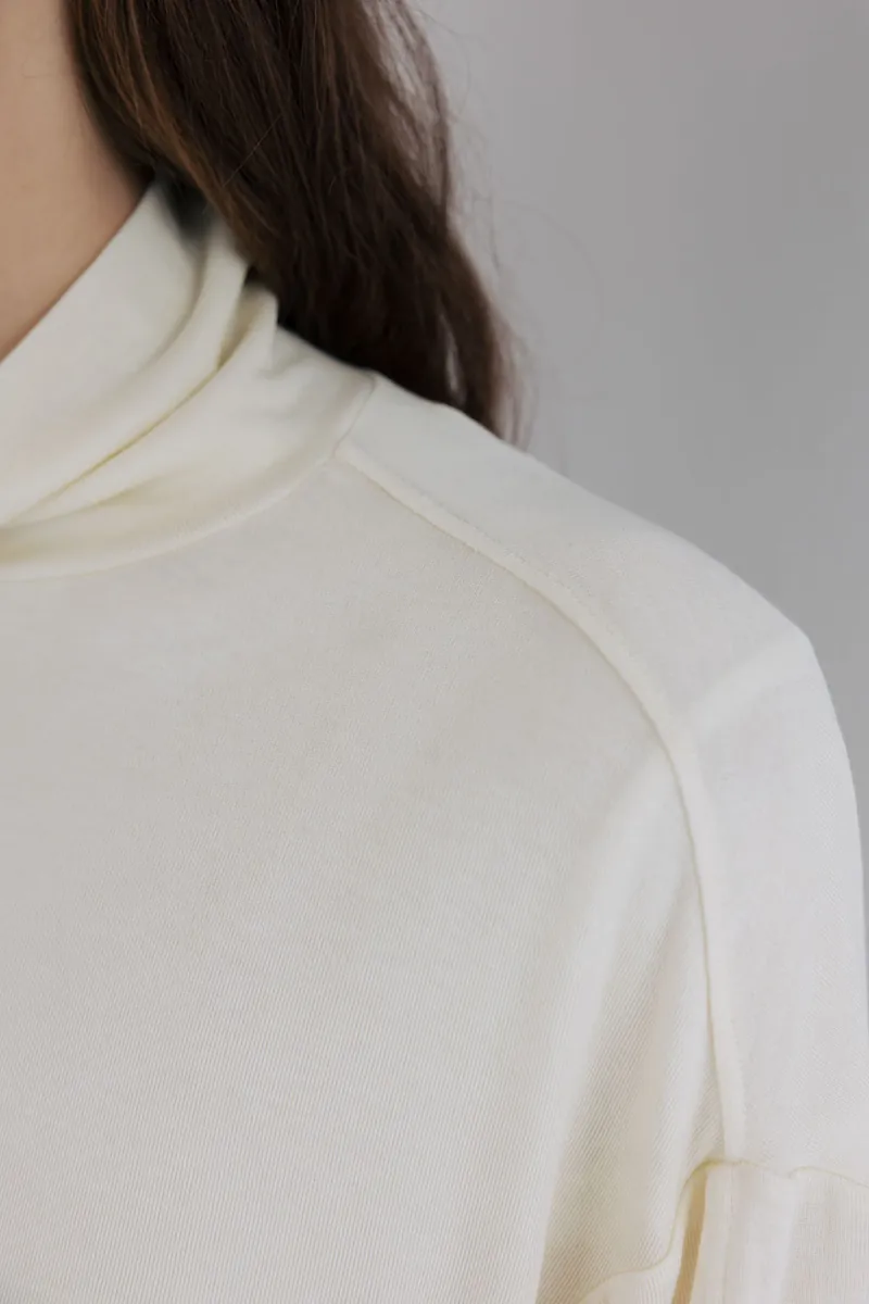 Studio Doe - Puff-sleeve Turtleneck Pullover