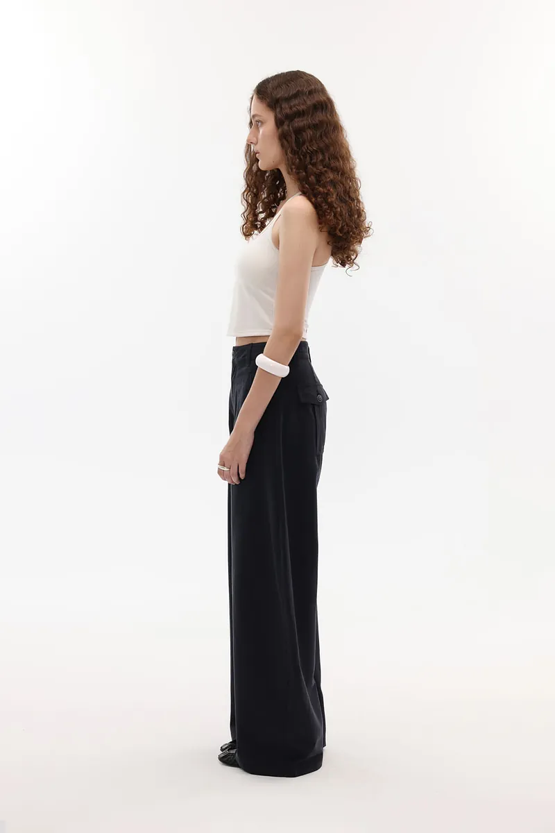 Studio Doe - Perfect Fit Cropped Tank Top
