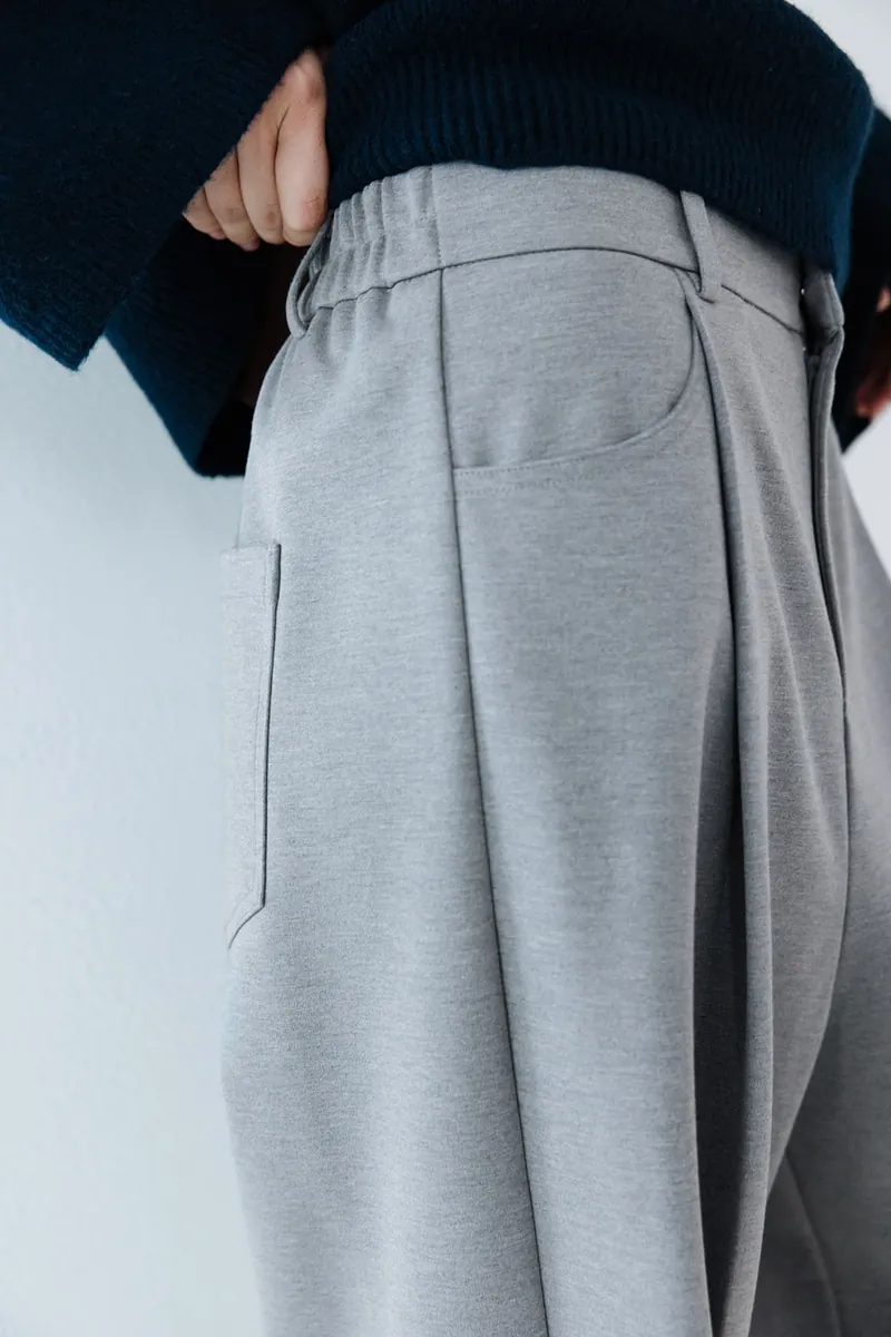 Studio Doe - Gender Free Wool-like Tuck Trousers