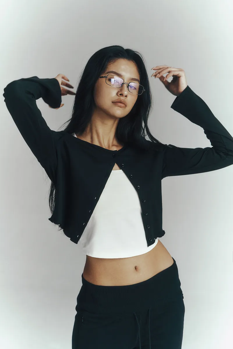 Studio Doe - Perfect Fit Cropped Cardigan