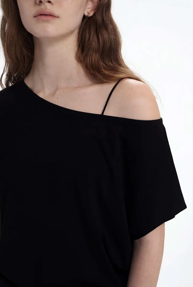 Studio Doe - Loose Off-shoulder Top