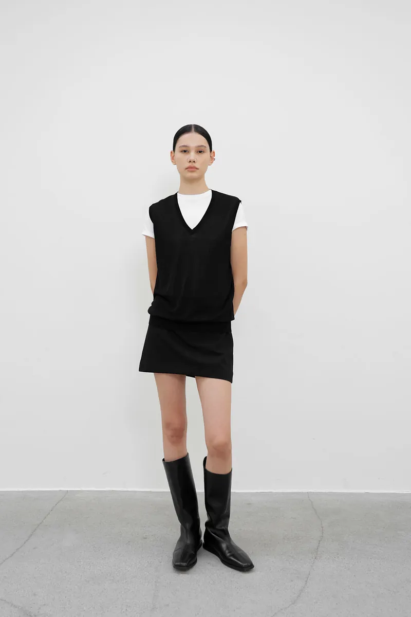 Studio Doe - V-Neck Tencel Fine Knit Tank Top