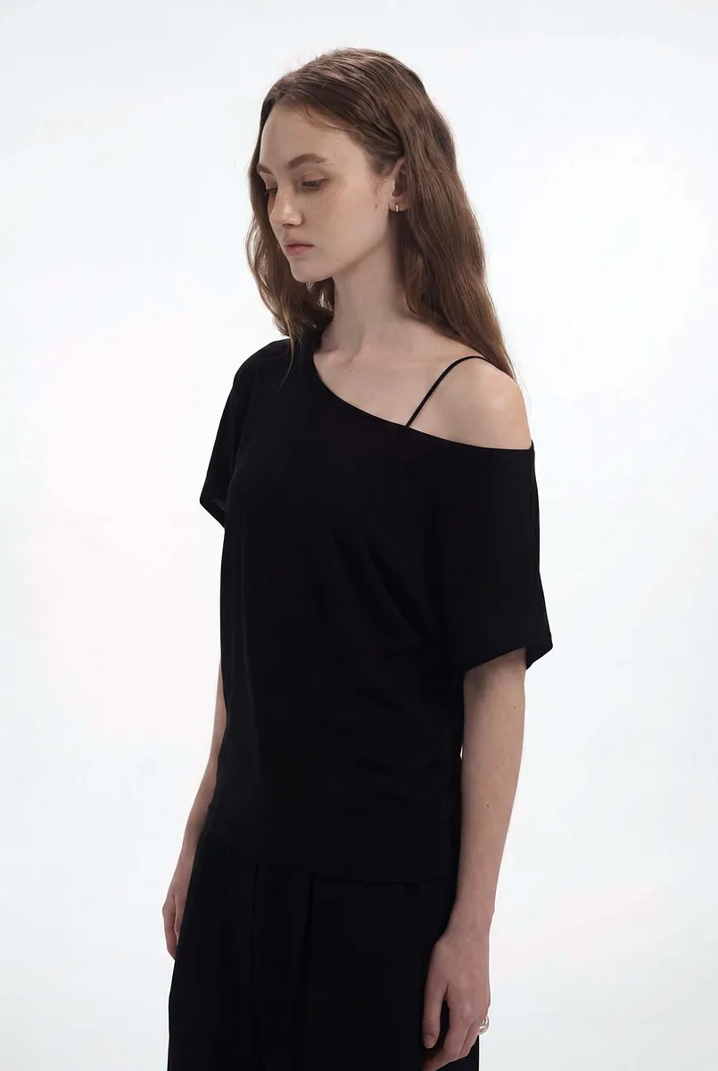 Studio Doe - Loose Off-shoulder Top