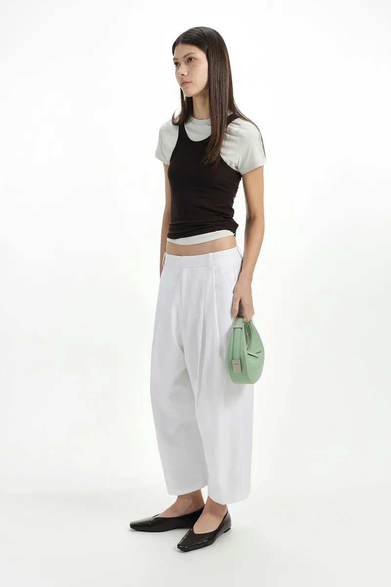 Studio Doe - Tuck Cocoon Cropped Pants