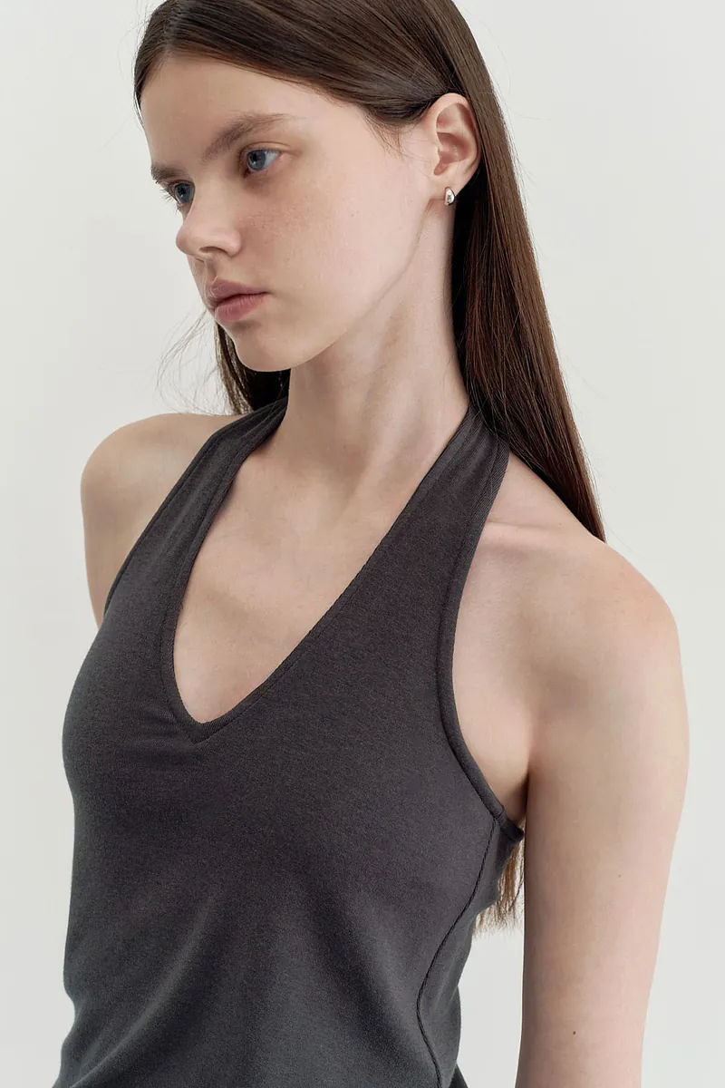 Studio Doe - V-neck Open Back Bratop
