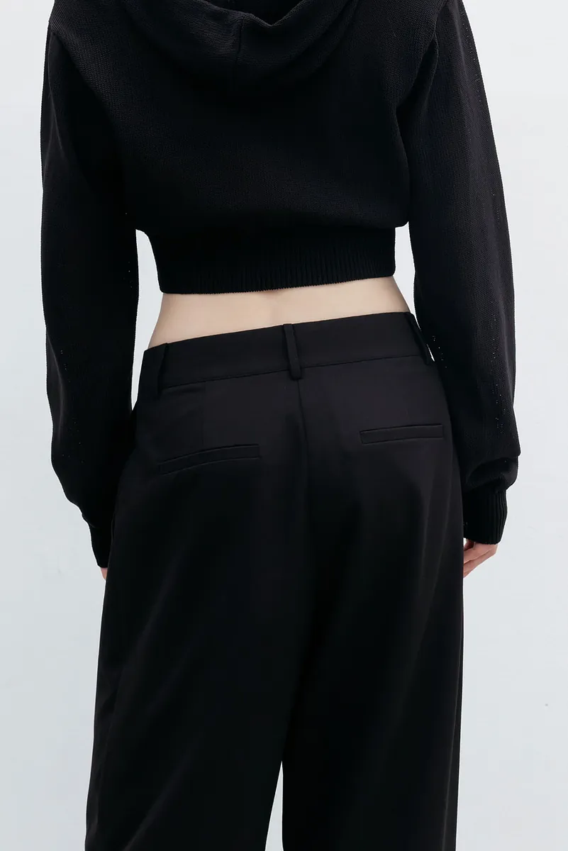 Studio Doe - Three-Tuck Low-Rise Wide Pants 3.0