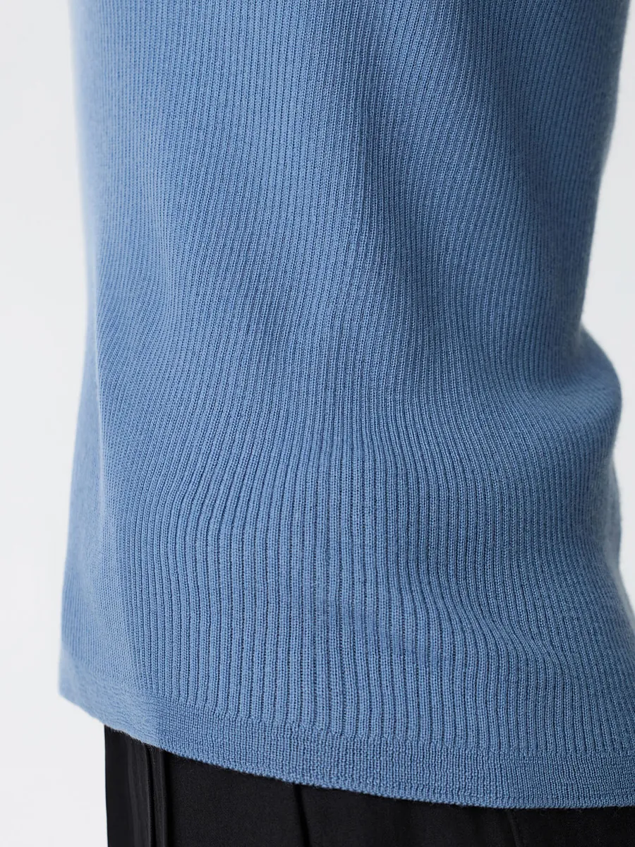 Studio Doe - Premium Merino Seamless Sweater