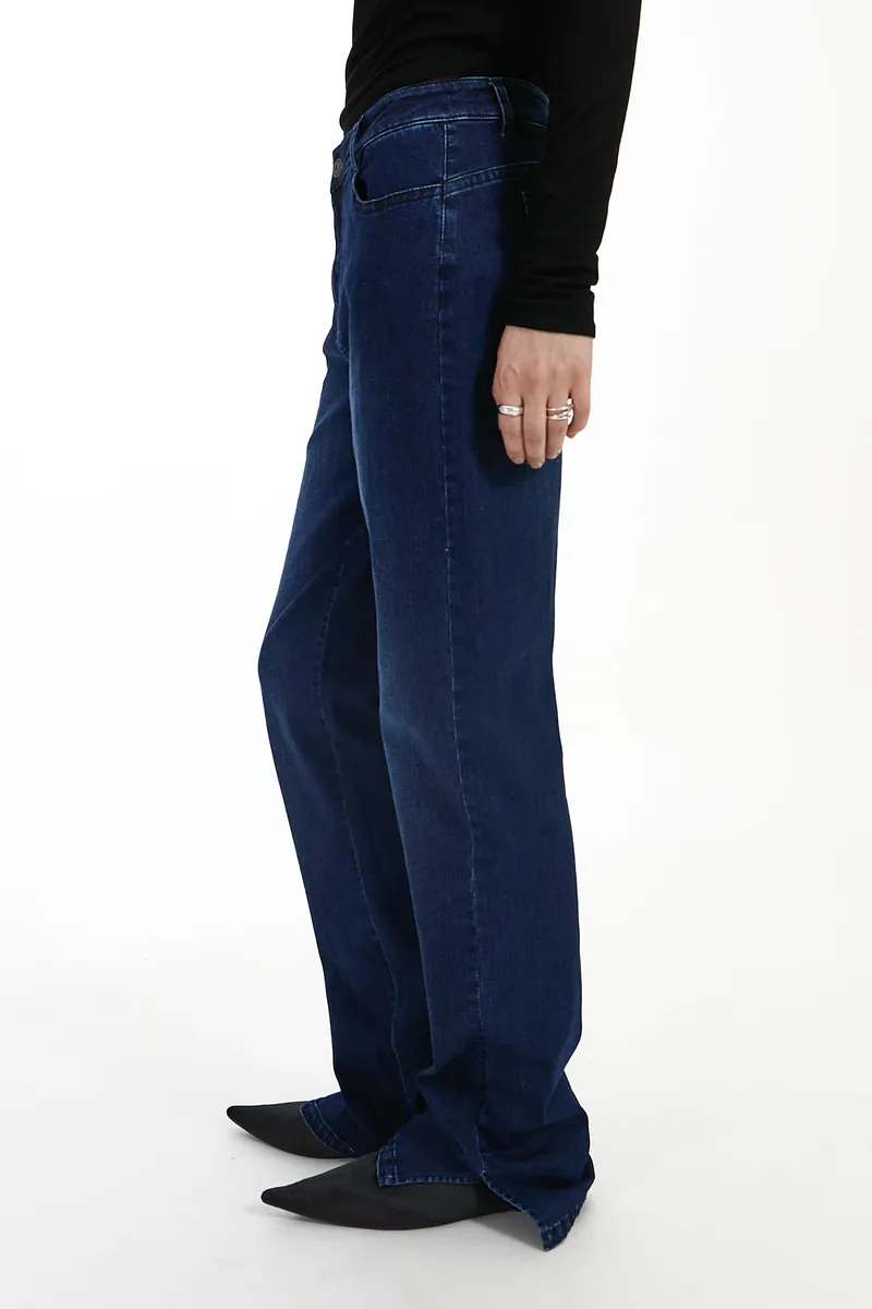 Studio Doe - Slit Hem Slim Jeans