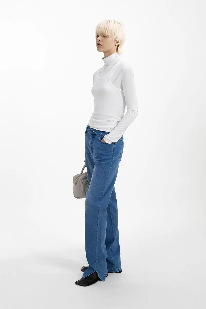 Studio Doe - Slit Hem Slim Jeans