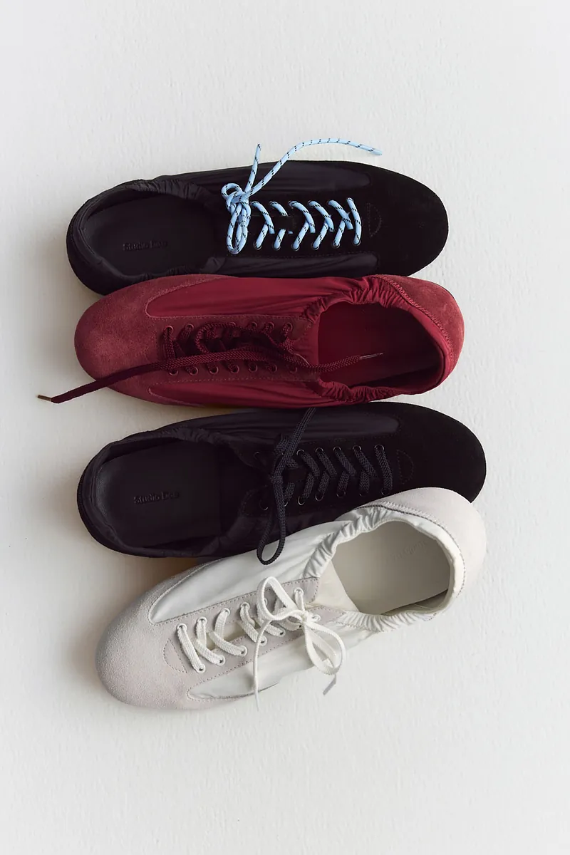 Studio Doe - Slim Trainer Suede Docking Sneakers