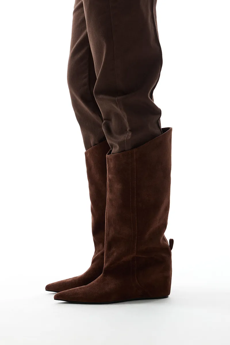 Studio Doe - Doe：Molly Leather Pointed Toe Wide Shaft Boots