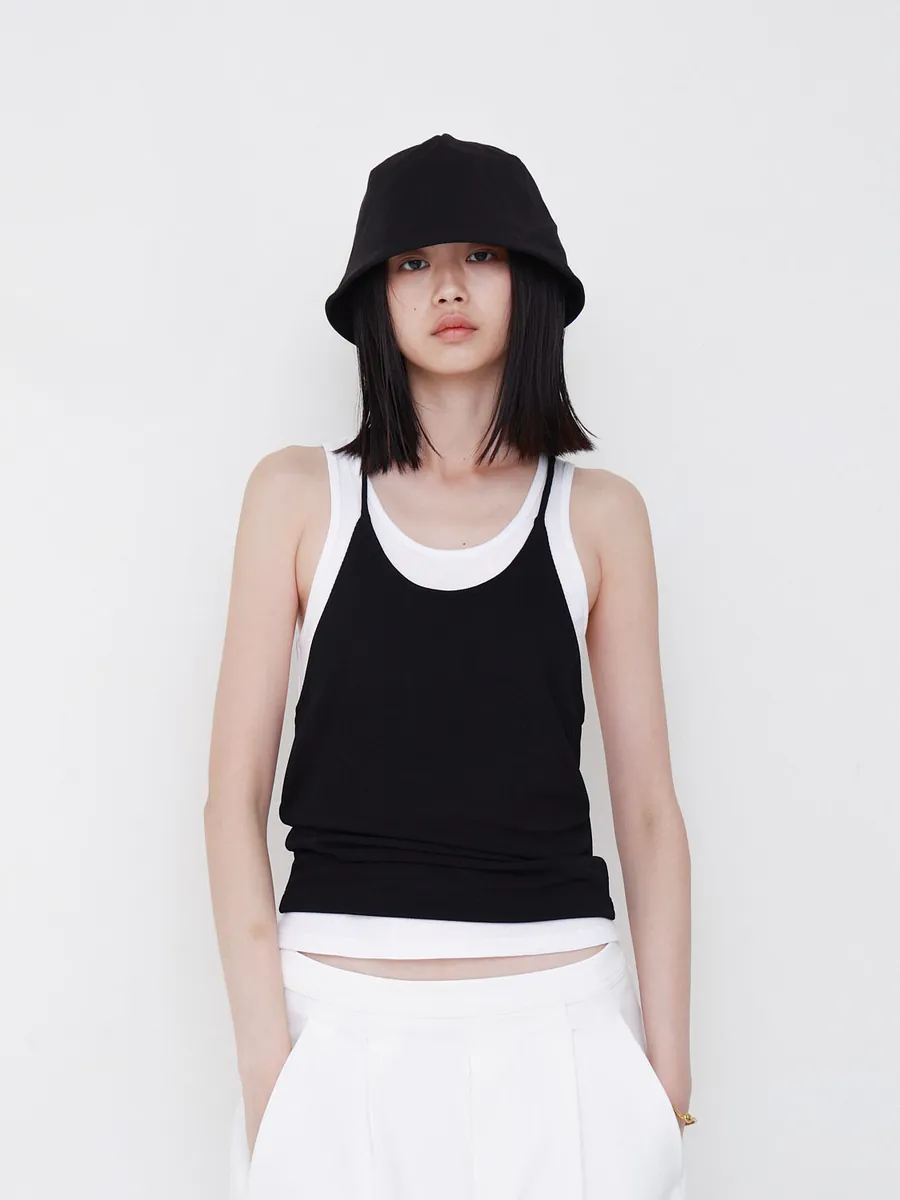 Studio Doe - Subtle Sheen Curved Bell Hat