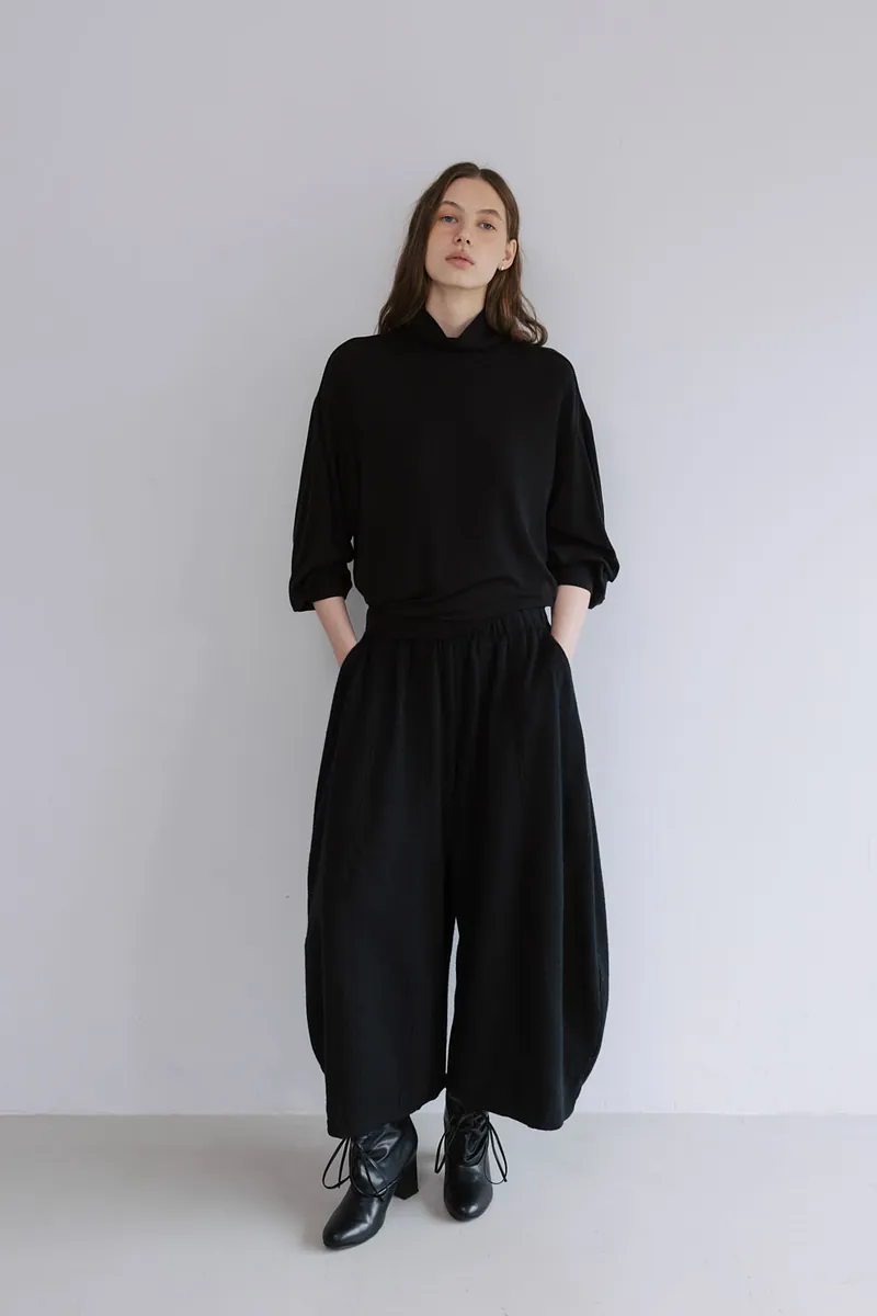 Studio Doe - Puff-sleeve Turtleneck Pullover