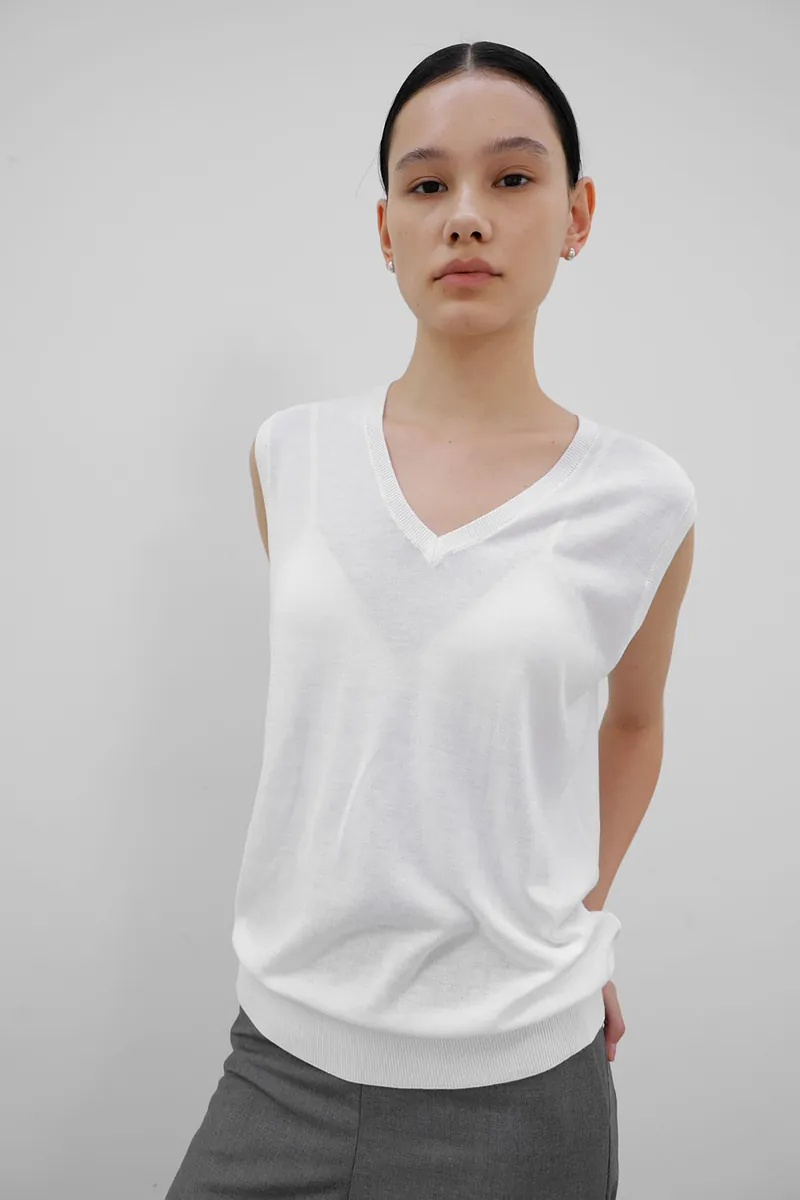 Studio Doe - V-Neck Tencel Fine Knit Tank Top