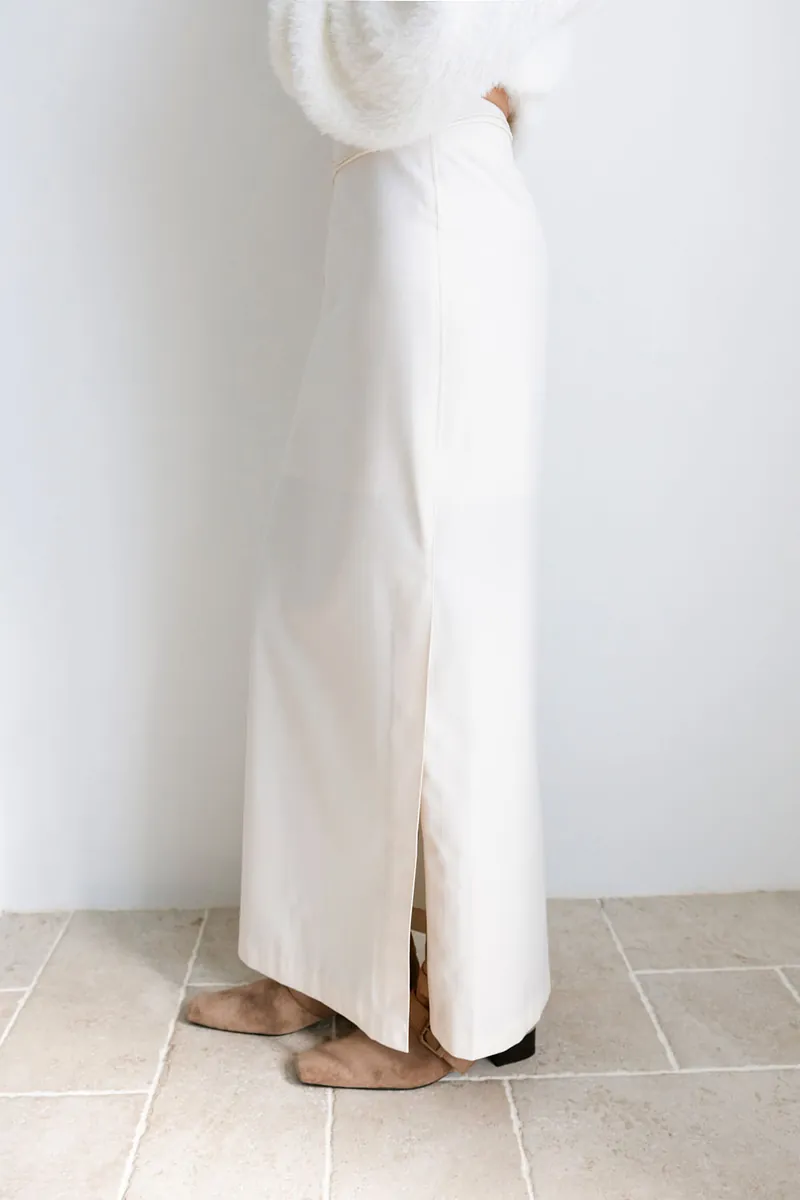 Studio Doe - Adjustable Tie Slit Straight Skirt