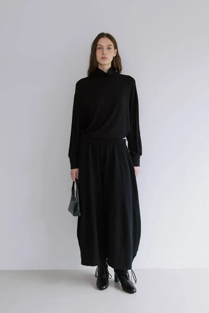 Studio Doe - Puff-sleeve Turtleneck Pullover